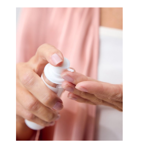 NIVEA CELLular Expert Filler Anti-Age Serum Gezicht - Skincar voor Ouder wordende huid - Gezichtsserum met hyaluronzuur en Puur Foliumzuur - 40 ml