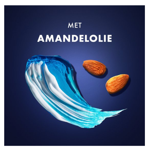 Gillette Fusion Shaving Gel - With Almond Oil - For Sensitive Skin - Value Pack 6 x 200ml