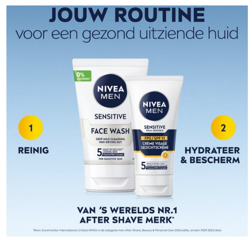NIVEA MEN Sensitive Gezichtscrème - Dagcrème - Moisturizer - SPF 15 - Gevoelige huid - Met kamille en vitamine E - voordeelverpakking   3x75 ml